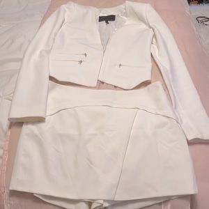 Suit-skort & jacket BCBG Maxazria